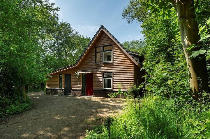 Villa pour 10 personnes, avec terrasse et jardin - 1