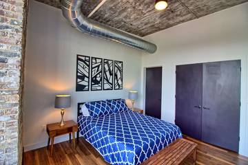 Hotel for 6 Guests in St. Louis, Missouri, Picture 4