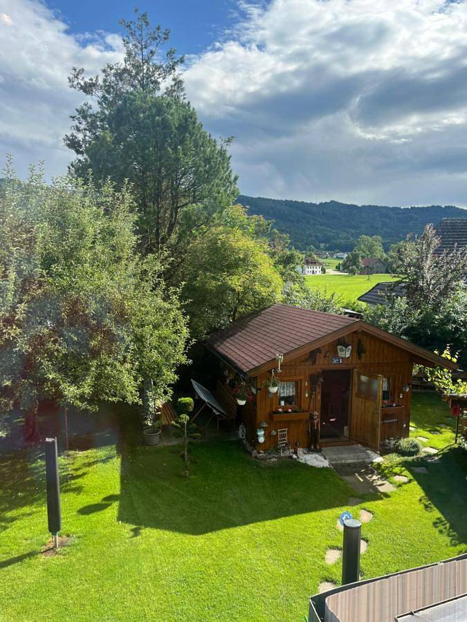 Ferienwohnung für 2 Personen, mit Balkon und Terrasse sowie Garten und Ausblick in Schörfling am Attersee - 3