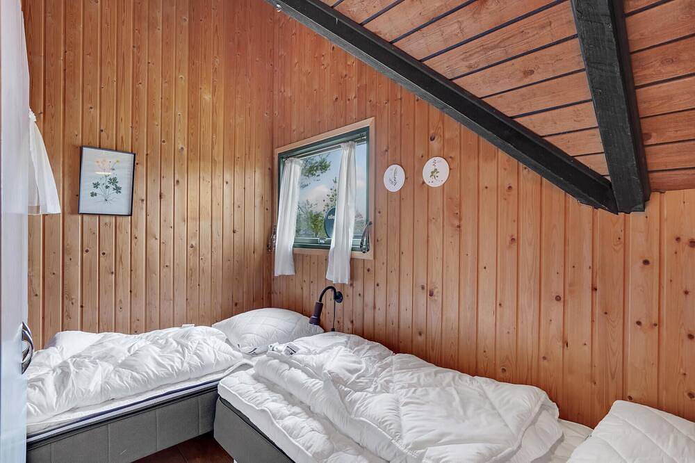 Schönes Haus mit 2 Schlafzimmern in. in Nymindegab, Holmsland Klit