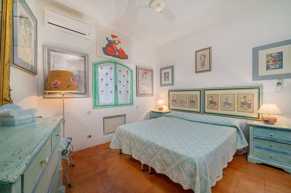 Ganze Wohnung, Elegant apartment with swimming pool and beautiful view of the harbor. in Arzachena, Costa Smeralda