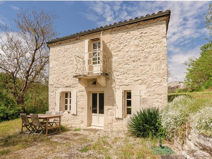 Location de vacances pour 6 personnes, avec Terrasse ainsi que Jardin et Piscine à Tournon-d'Agenais