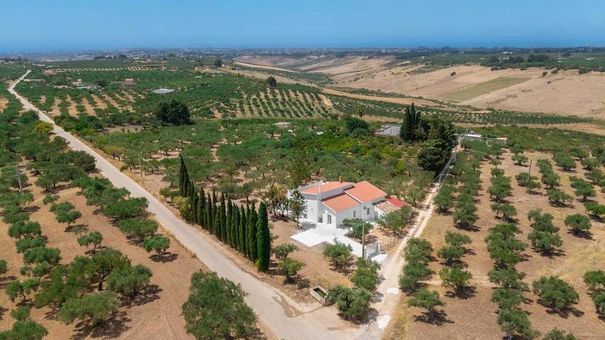 Agriturismo per 2 persone, con panorama e giardino, adatto a famiglie con bambini in Sciacca