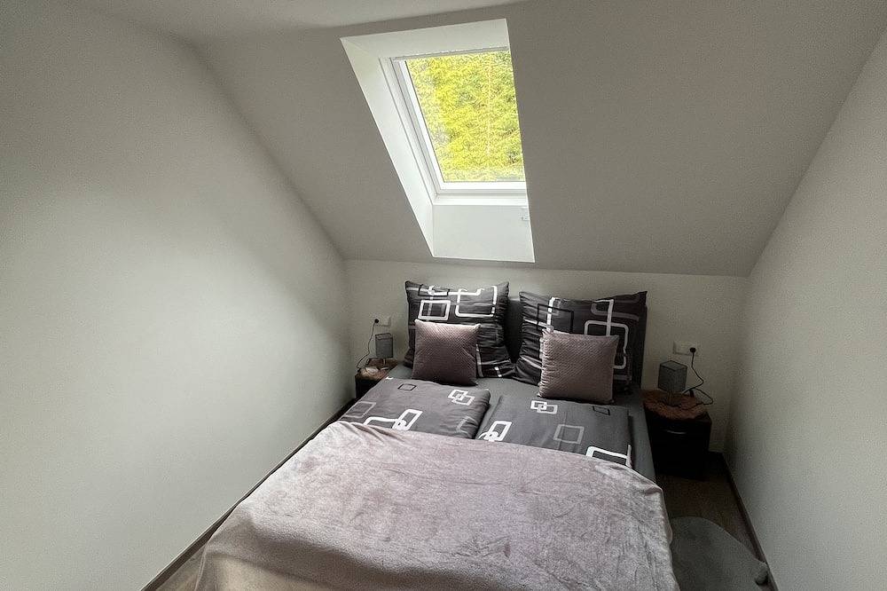 Ganze Wohnung, Erlebe Natur pur in unserer Alleinlage am Waldesrand mit Whirlpool und Sauna in St. Kathrein am Hauenstein, Steirerland