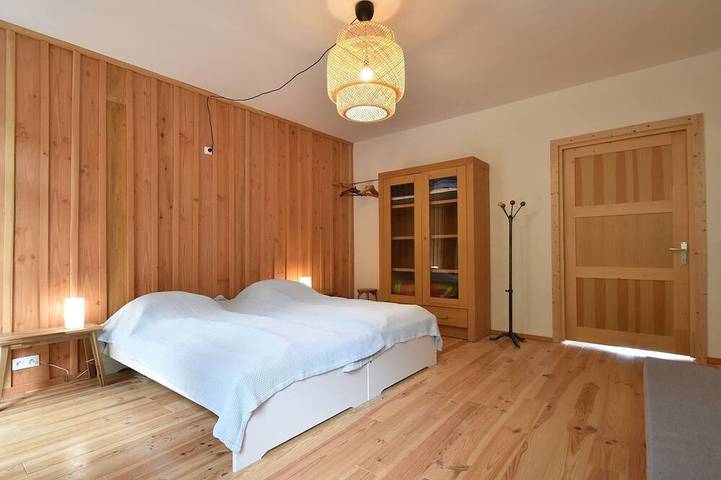 Location de vacances pour 5 personnes, avec piscine et terrasse, animaux acceptés dans Cuzy - 2