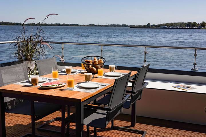 Ferienhaus für 6 Personen, mit Terrasse und Seeblick sowie Ausblick in Ribnitz-Damgarten - 4