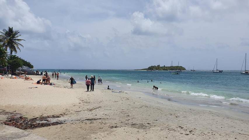 Gîte pour 3 personnes, avec terrasse et vue dans Plage de la Datcha - 2