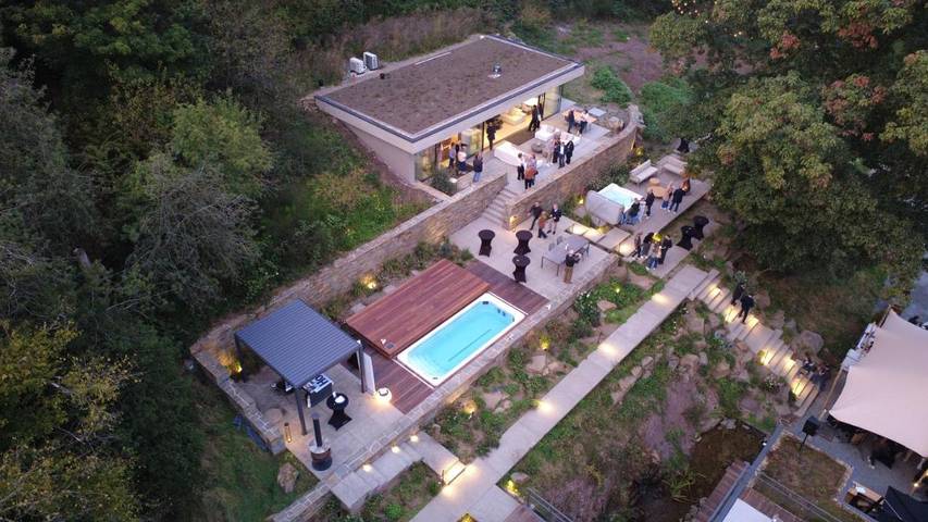 Location de vacances pour 4 personnes, avec Jacuzzi et Terrasse ainsi que Jardin et Piscine à Eupen - 4
