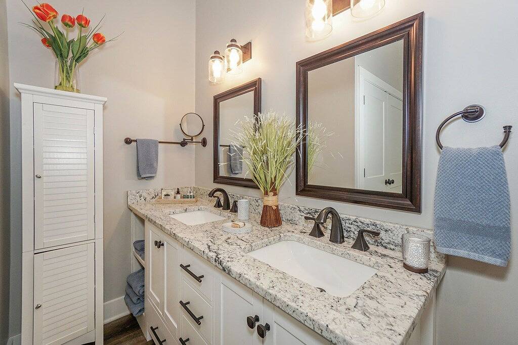 Ganze Wohnung, Lake Norman - Tranquility Cove - Beautiful Lakefront Apartment in Lake Norman