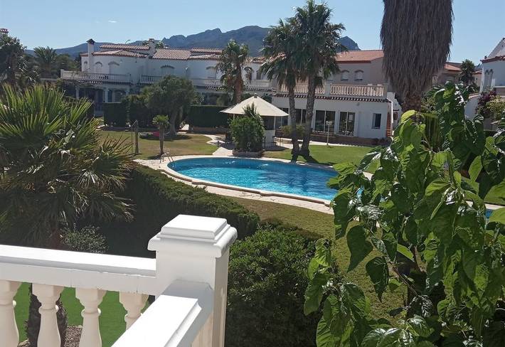 Chalet para 7 personas, con piscina para niños y jardín, Familias con niños en Baix Camp - 3