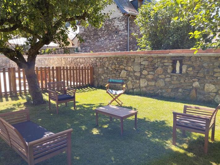 Gîte pour 10 personnes, avec piscine ainsi que jardin et vue à Saint-Mamet - 3