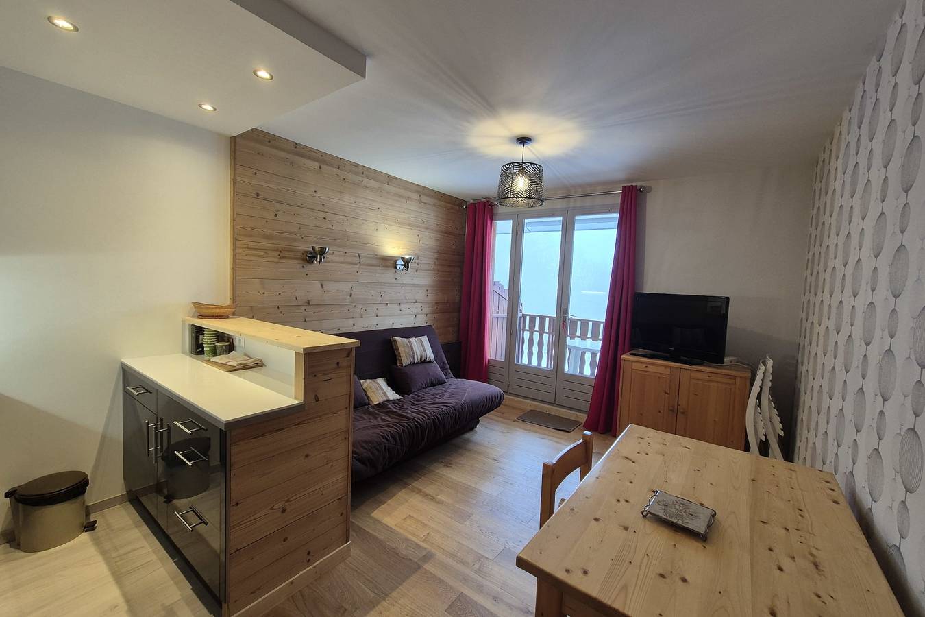 Appartement entier, Studio au pied des pistes le revard in Le Revard, Les Déserts