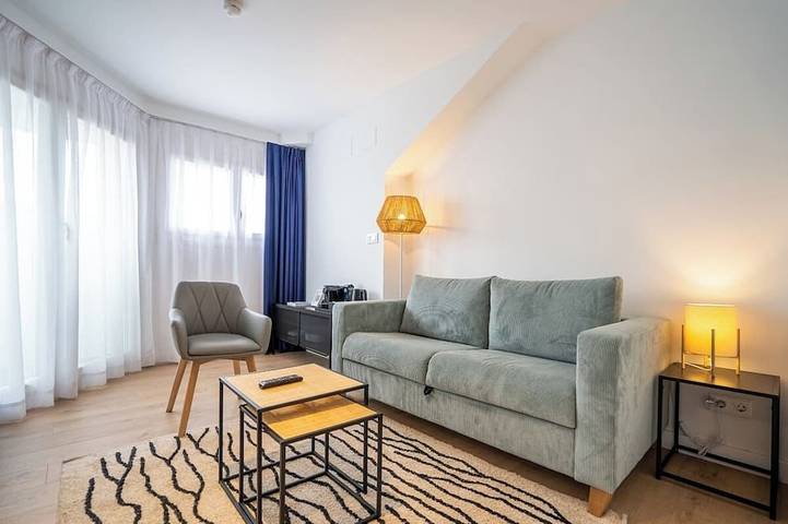 Ferienwohnung für 2 Personen, mit Garten und Balkon in San Sebastian