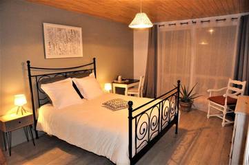 Cottage pour 5 personnes, avec piscine et jardin à Saint-Jean-d'Angély