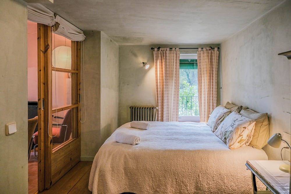 The ideal place for lovers of nature and outdoor activities in la Vall de Bianya, Garrotxa