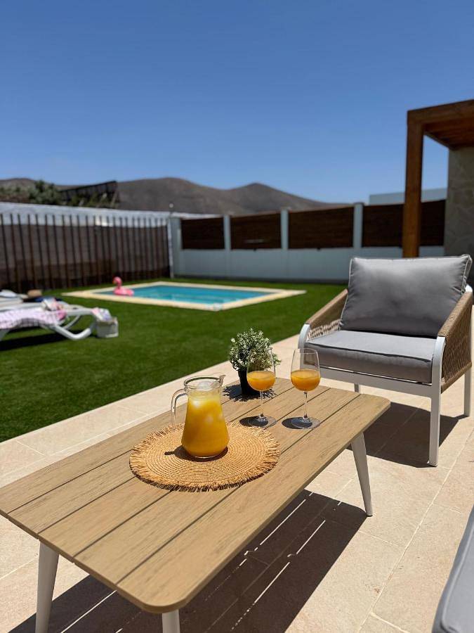 Casa rural para 6 personas, con Terraza y Jardín además de Piscina y Vistas en Puerto del Rosario - 4