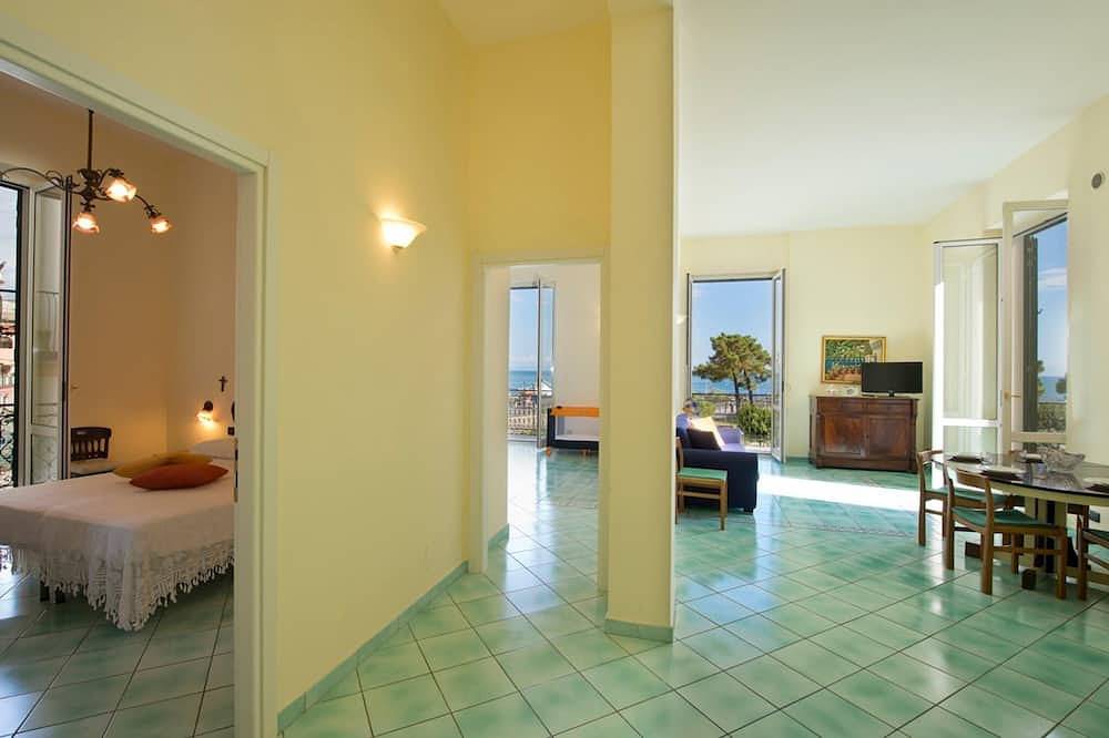 Entire apartment, Appartamento a Vietri sul mare Id 3048 in Vietri sul Mare, Amalfi Coast