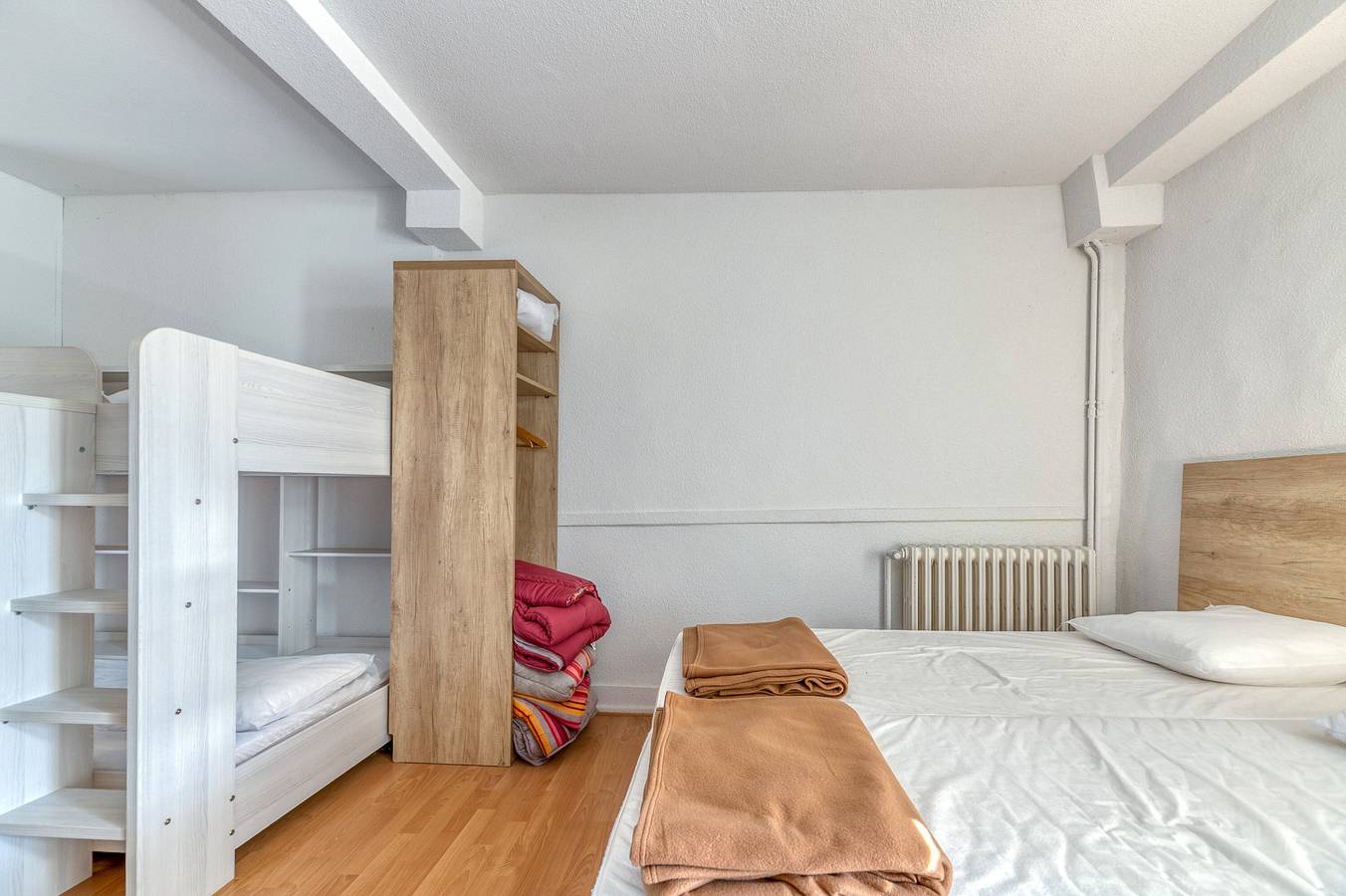 Entire apartment, Apartment '212' - Logis Belledonne in Arvillard, Chambéry region