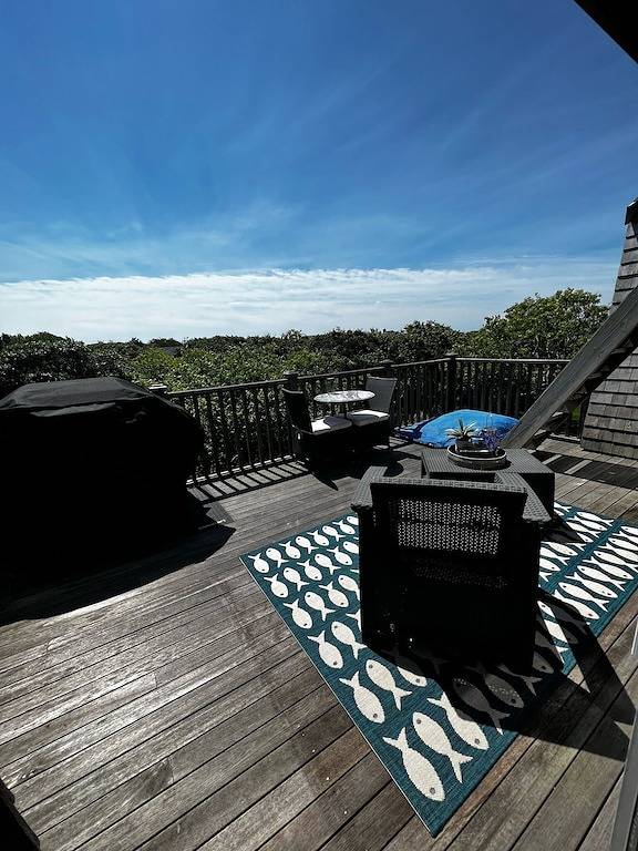 Vacation rental for 8 people, with hot tub and garden in Nantucket Island