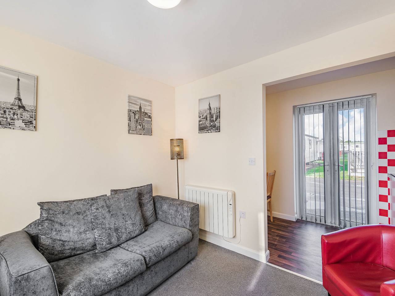 Rainbow Bungalow 1 - Uk39809 in Chapel St. Leonards, Lincolnshire