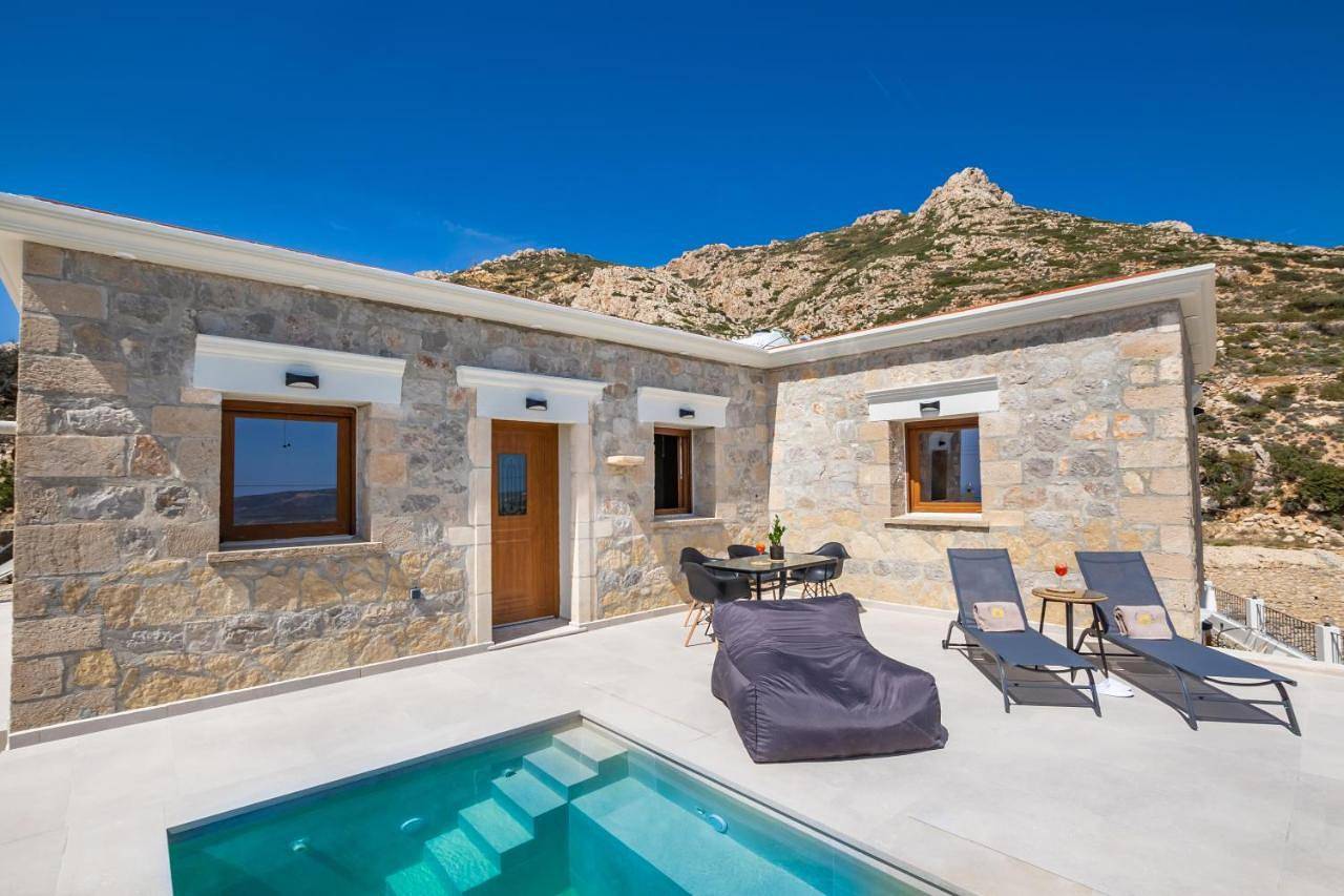 Lithos Luxury Pool Villa in Karpathos
