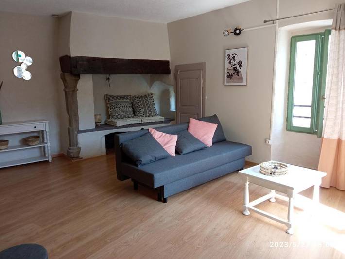 Location de vacances pour 6 personnes, avec vue, adapté aux familles dans Largentière - 4