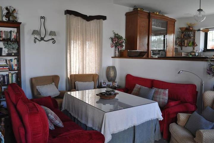 Casa rural para 10 personas, con vistas y jardín además de piscina y terraza en Palma del Río - 4