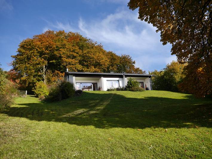 Ferienhaus für 5 Personen, mit Balkon und Terrasse sowie Garten im Sauerland