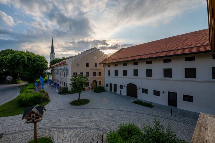 Hotel in Pittenhart - 2