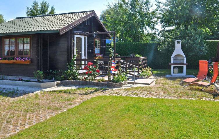 Appartement confortable avec terrasse et parking, à 100 m de la côte in Lassan, Vorpommern Greifswald