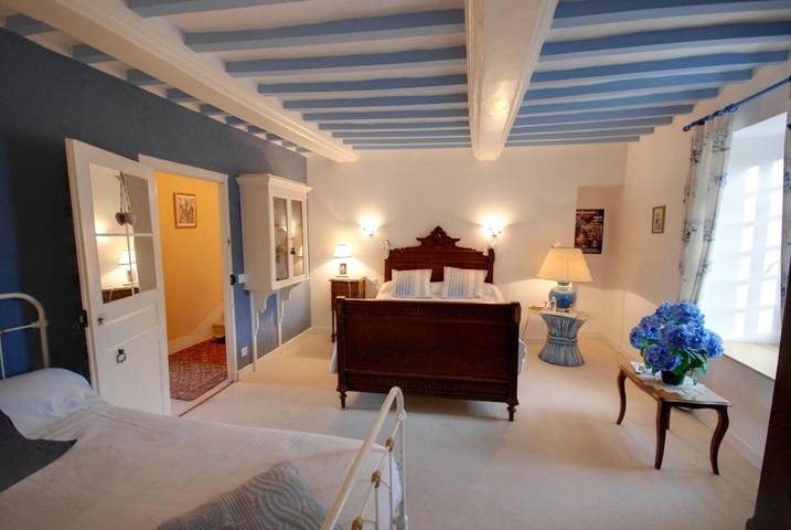 Chambre d’hôte pour 4 personnes, avec Terrasse et Jardin à Grandcamp-Maisy