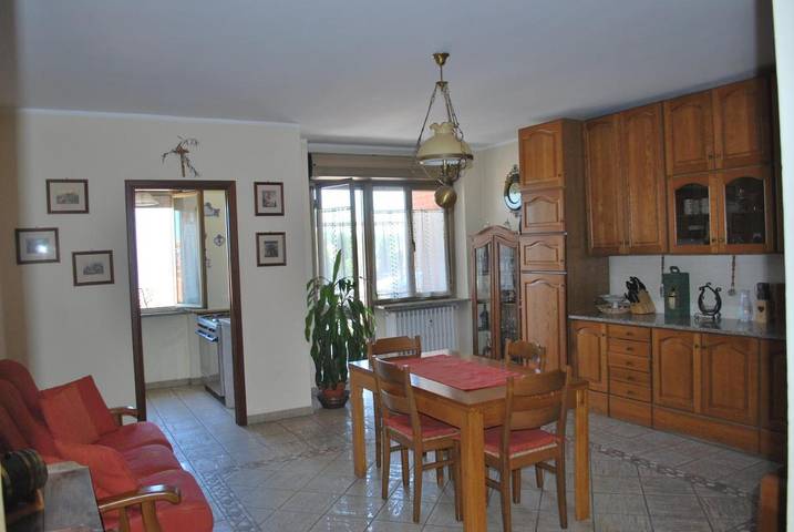 Appartamento per 4 persone, con terrazza in San Damiano d'Asti