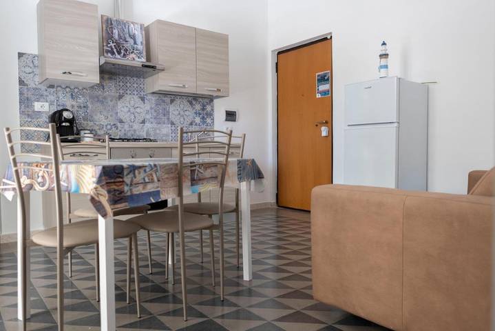 Appartamento per 4 persone, con Balcone e Terrazza nonché Panorama a Vibo Marina
