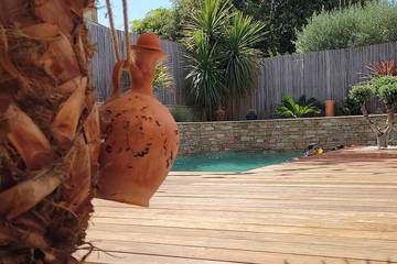 Location de vacances pour 8 personnes, avec piscine à Cournonsec