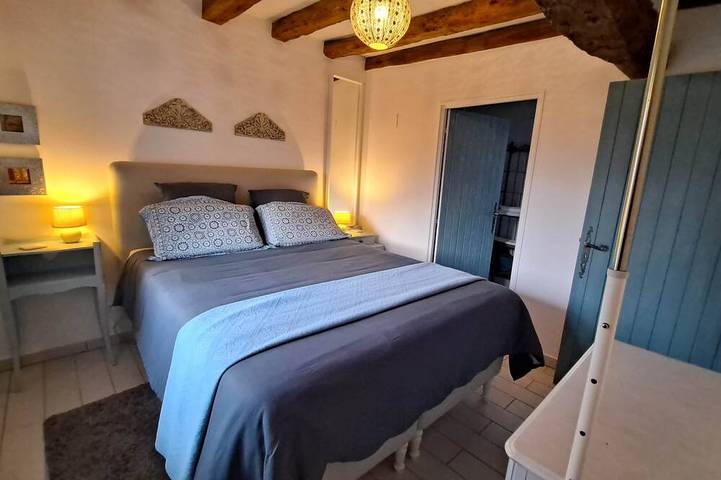 Location de vacances pour 4 personnes, avec terrasse et piscine à Chaveignes - 3