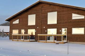 Ferienhaus für 12 Personen, mit Sauna und Pool sowie Balkon in Idre