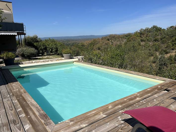 Gîte pour 4 personnes, avec Piscine à Grospierres - 3