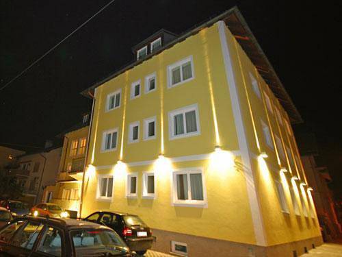 Hotel für 2 Personen - 1