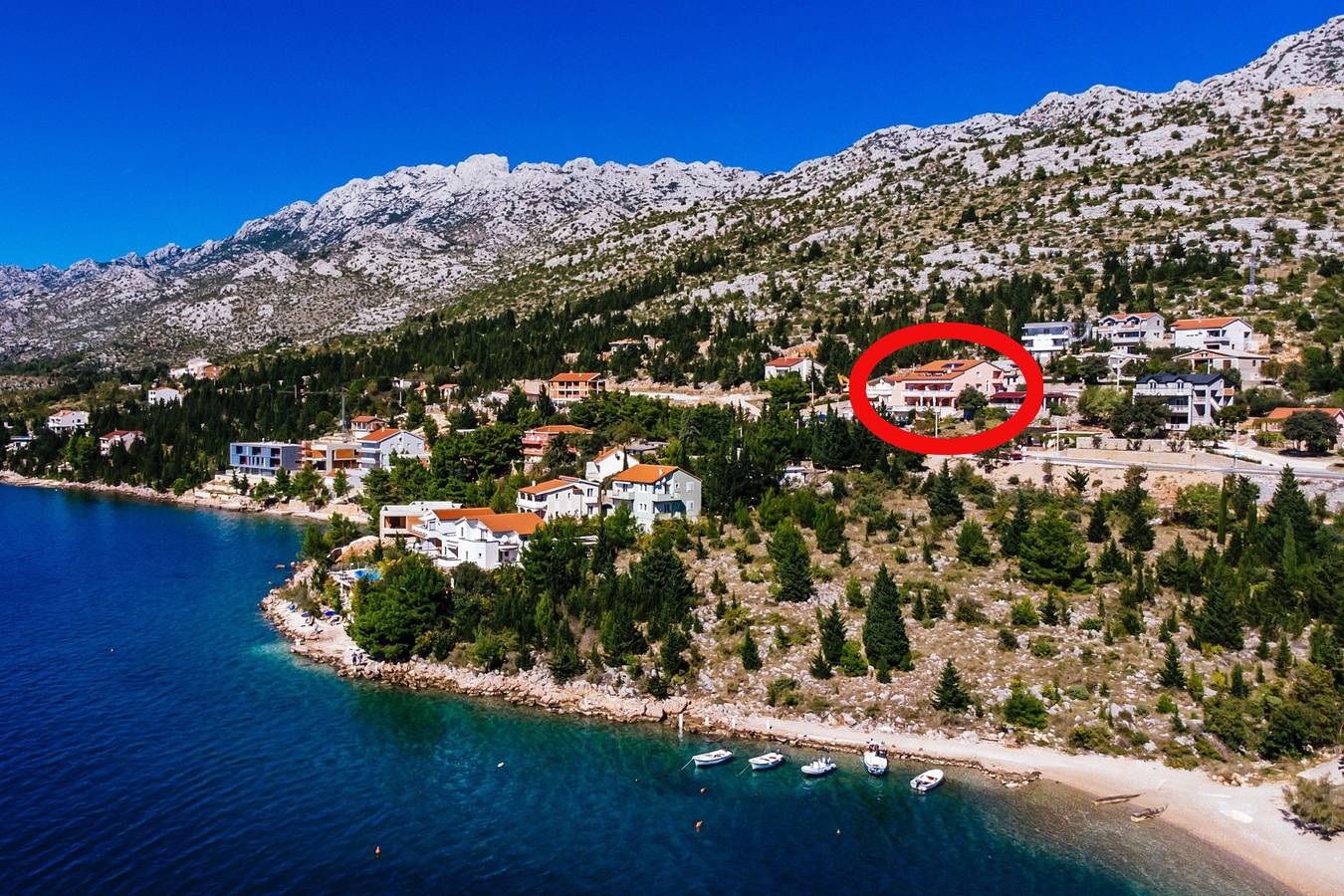 Ganze Wohnung, 2-Zimmer-Ferienwohnung mit Balkon und Meerblick Starigrad, Paklenica A-16421-a in Starigrad Paklenica, Starigrad