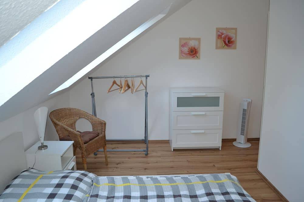 Ganze Wohnung, Berlin ist immer eine Reise wert! in Dahlwitz-Hoppegarten, Hoppegarten
