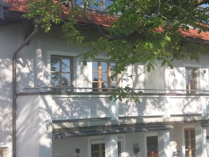 Ferienwohnung für 2 Personen, mit Balkon/Terrasse und Balkon, kinderfreundlich in Chieming - 3