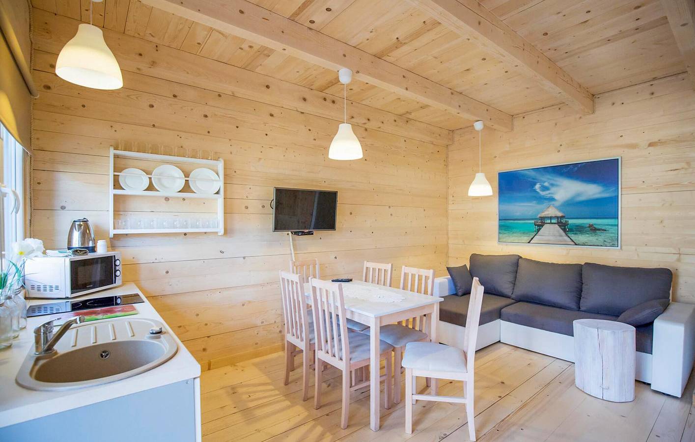 Ferienhaus für 6 Personen mit Terrasse in Pobierowo, Powiat gryficki
