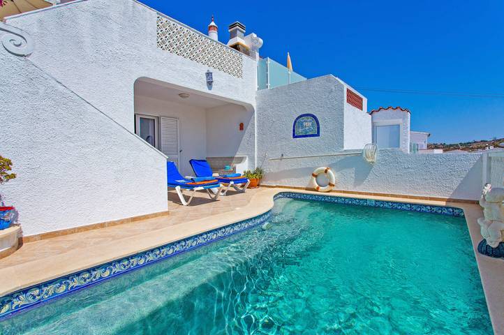 Location de vacances pour 6 personnes, avec Balcon et Terrasse dans Luz