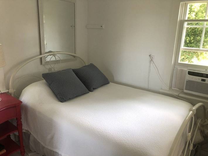 Vacation rental for 4 people, with yard in Southampton (NY)