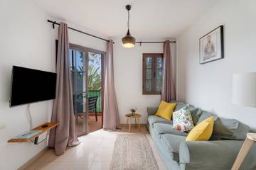 Vakantieappartement voor 4 Personen in Costa del Silencio, Arona, Afbeelding 2