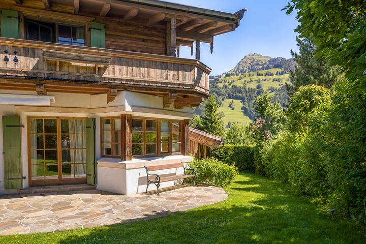 Ferienwohnung für 8 Personen, mit Balkon und Terrasse sowie Garten und Ausblick in Kitzbühel - 3
