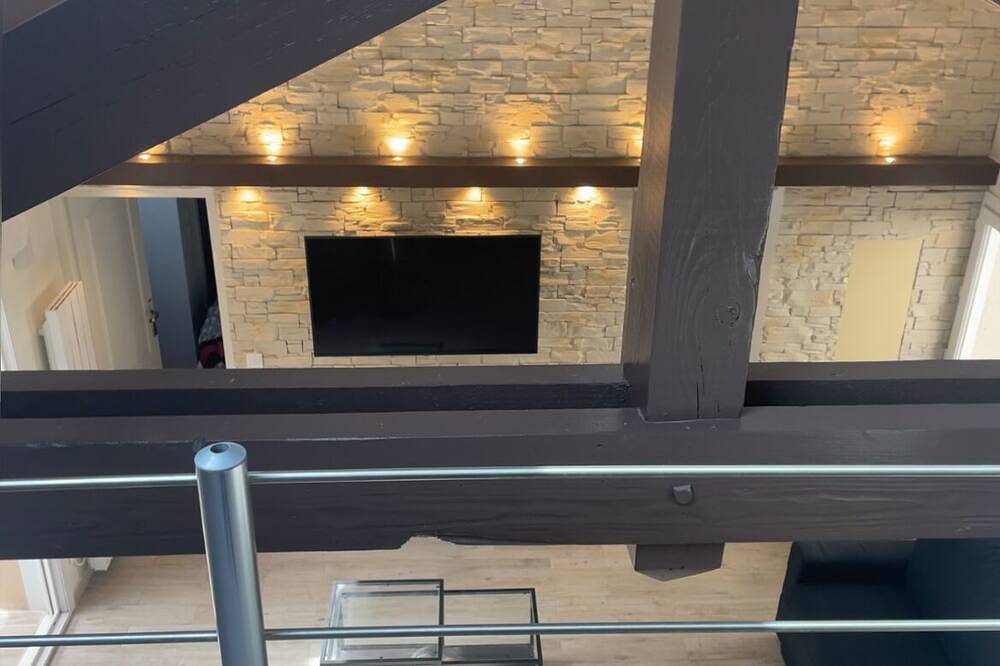 Maison Luxe + Parking + Garden. 20min Paris/ Cdg and train station 5 min in Eaubonne, Val-d'Oise