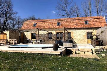 Gîte pour 4 personnes, avec jardin à Capdenac