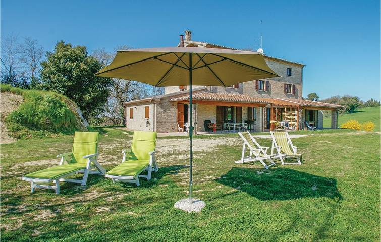 Casa vacanza per 6 persone, con Terrazza a Pesaro