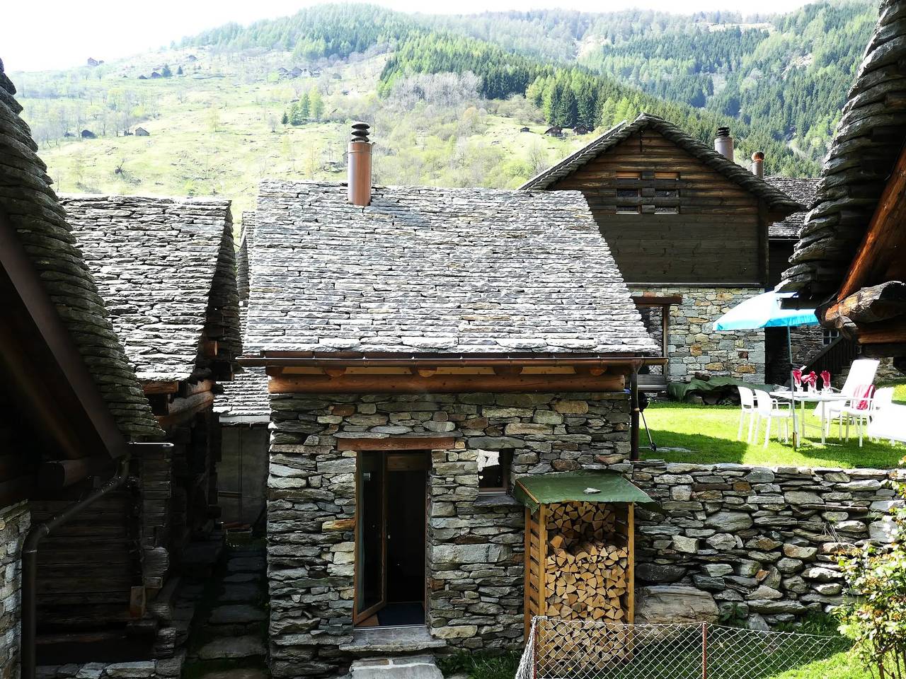 Haus 4 Personen in Pontirone, Serravalle